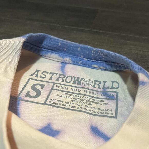 Travis Scott Astronaut Astro World Wish You Were Here Tshirt - Picture 4 of 4